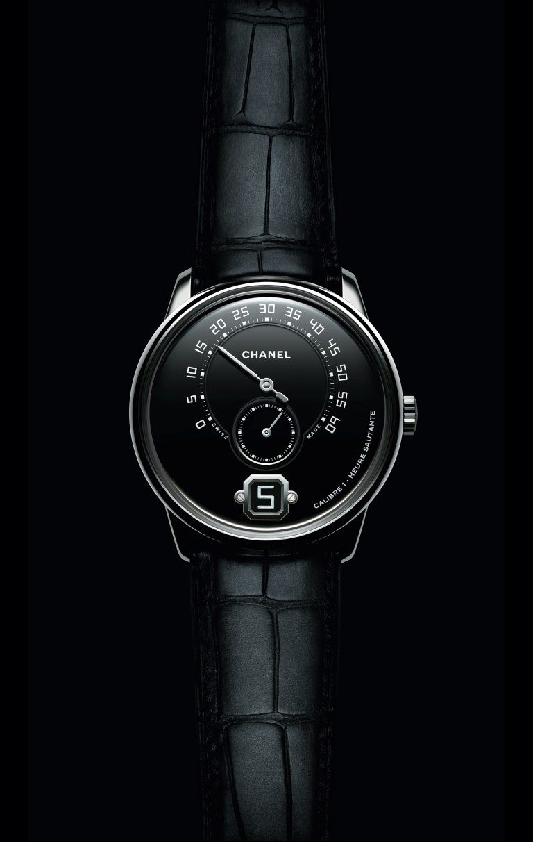 Monsieur-de-CHANEL-watch-front-B
